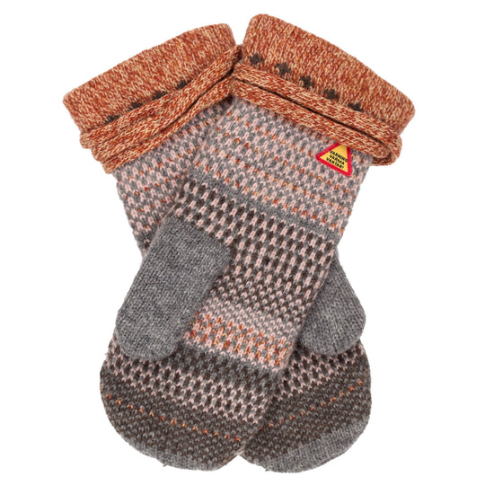 Fästfolk Pattern Swedish Mittens By Ojbro Vantfabrik