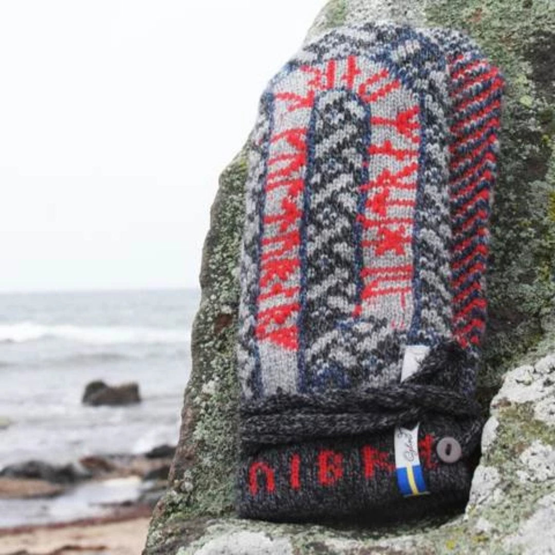 Futhark Pattern Swedish Mittens By Ojbro Vantfabrik