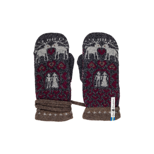 Fästfolk Pattern Swedish Mittens By Ojbro Vantfabrik