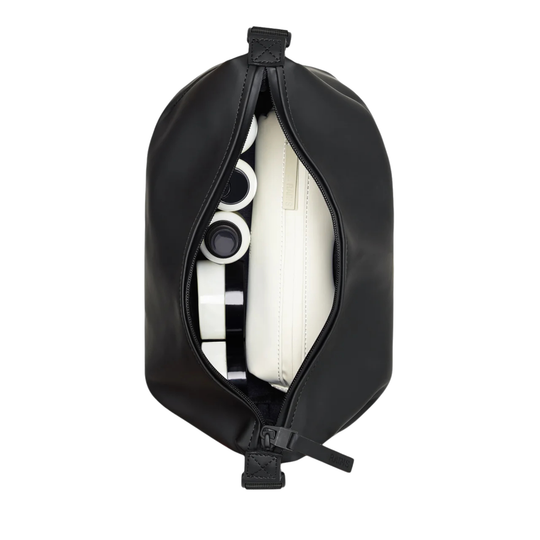 Hilo Wash Bag W3 By Rains