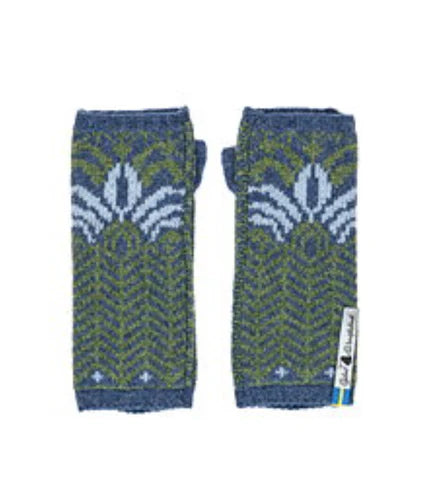 Fager Pattern Swedish Wrist Warmers By Ojbro Vantfabrik