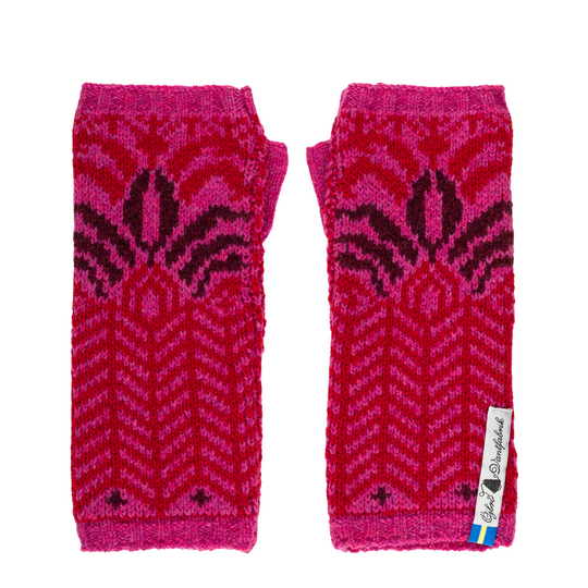 Fager Pattern Swedish Wrist Warmers By Ojbro Vantfabrik